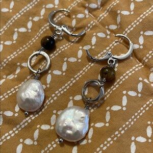 Silpada sterling Silver 1 1/2” drop earrings w/amber quartz bead and pearl disc